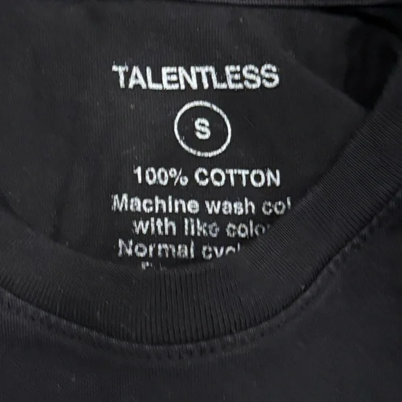 Talentless Tee Men’s Circle Logo - Picture 5 of 5